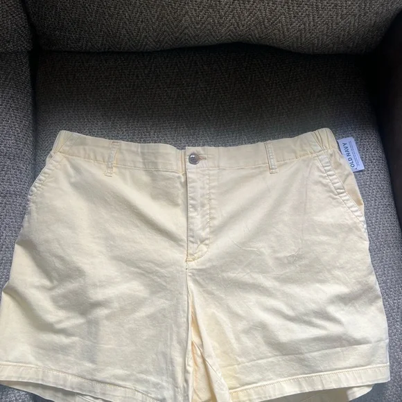 Old Navy Yellow Shorts - Picture 2 of 2